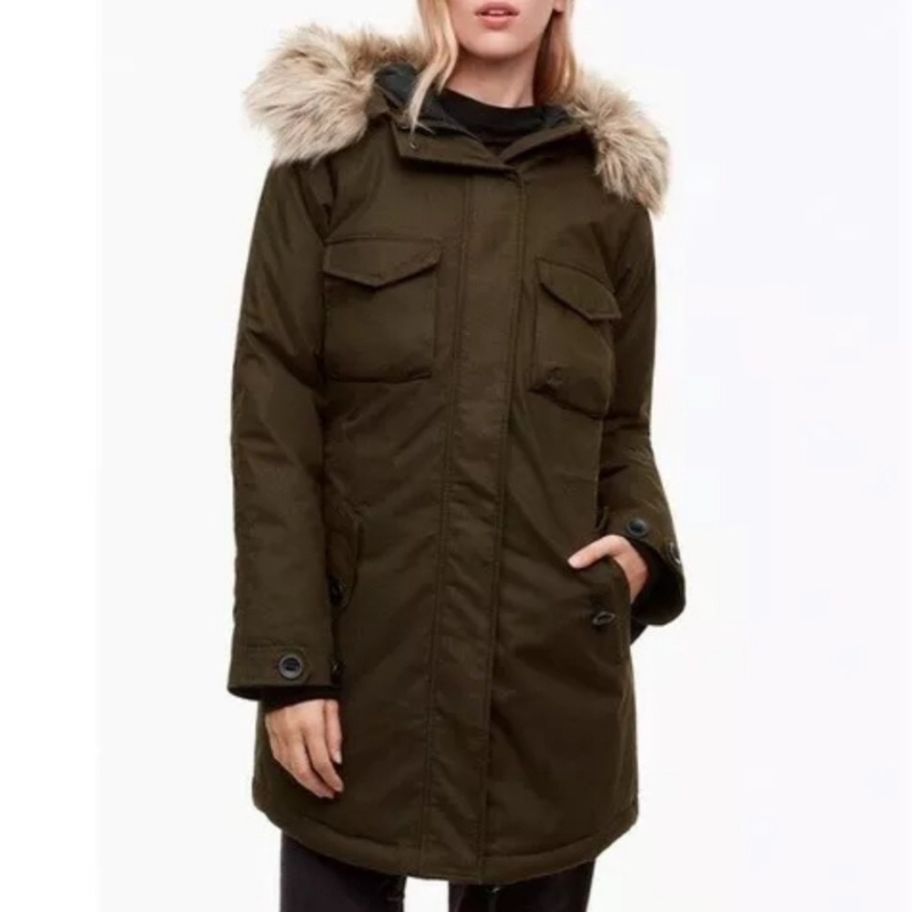 Aritzia Community Parka - Army Green XS
